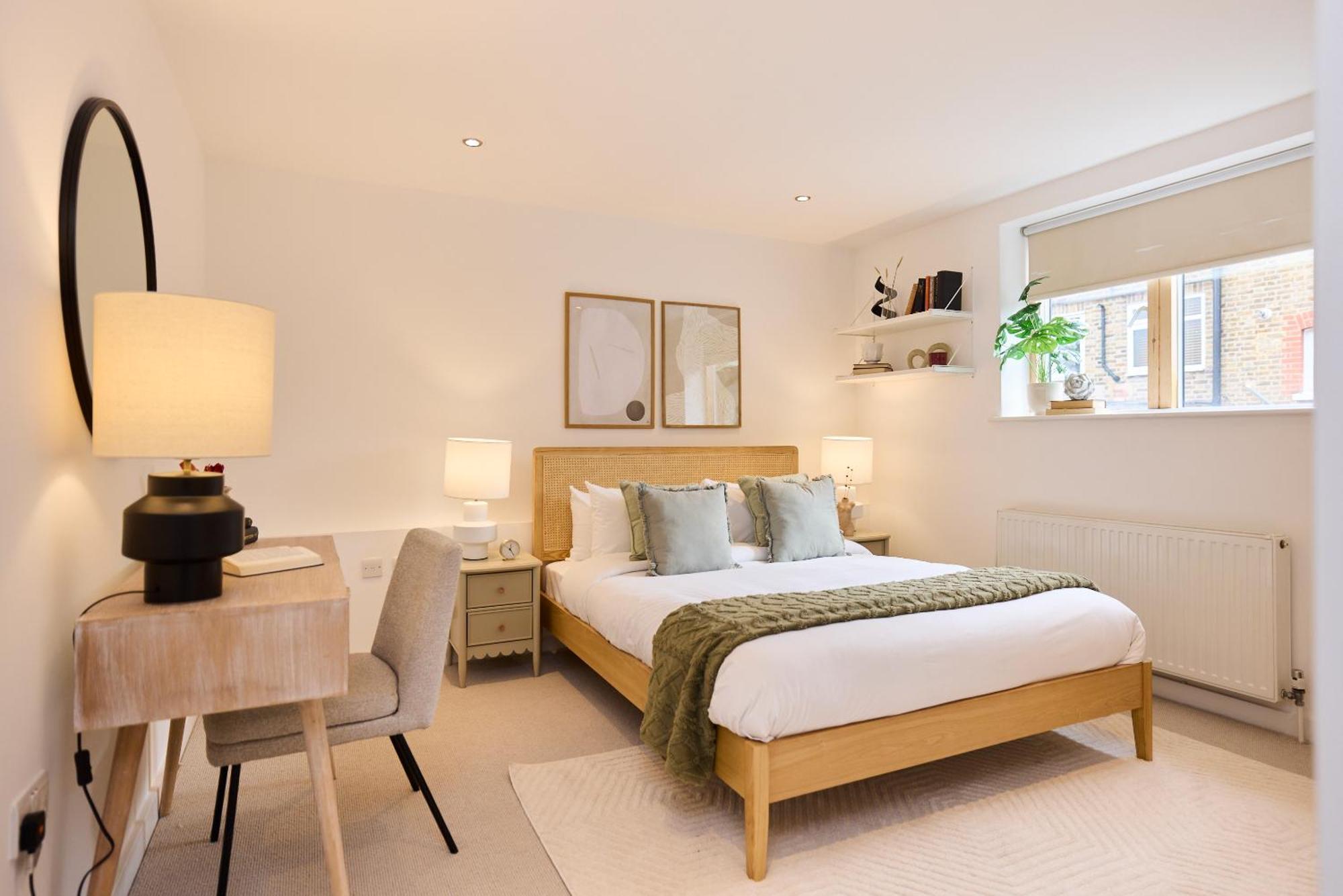 The Gwendolen Retreat - Inviting 2bdr With Balcony